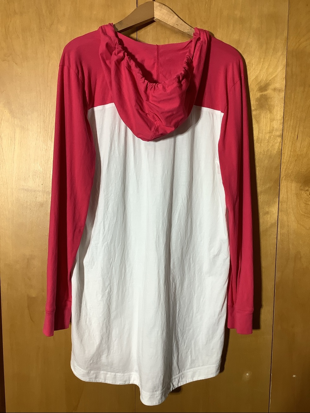 Vineyard Vines magenta and white cotton coverup, size large - Picture 3 of 3